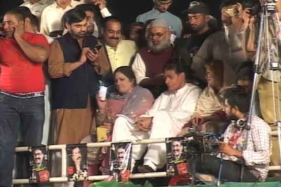 فیصل آباد کی 3 یونین کونسلز اور گجرات کے 4 وارڈز میں الیکشن ملتوی