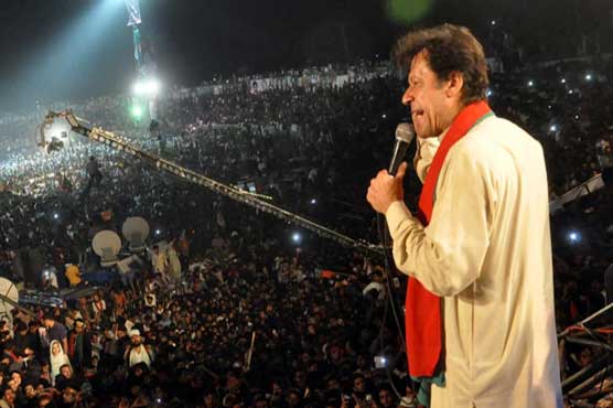 نواز شریف ملک کے کرپٹ ترین آدمی ہیں، کپتان کا الزام
