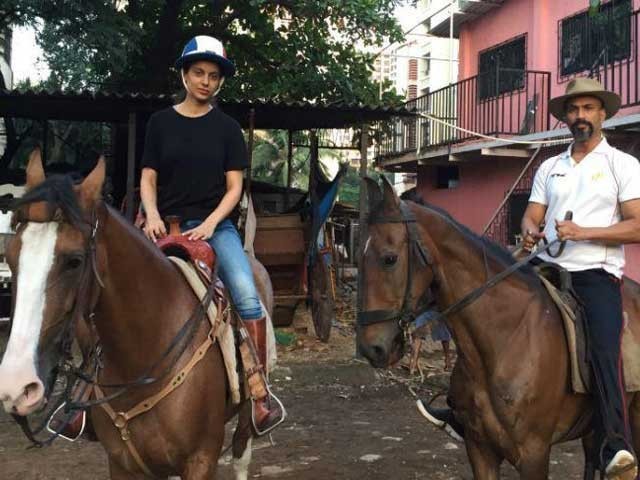 ایک فلم کی ناکامی کے بعد آئندہ فلم کیلئے کنگنا نے سخت تربیت لینا شروع کر دی