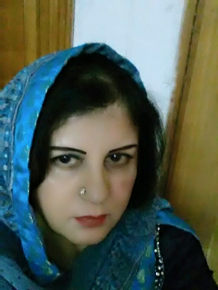 ایسی تو نہ تھی