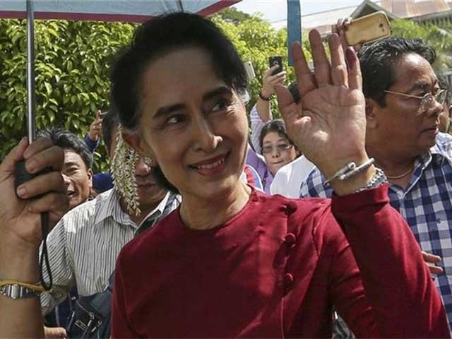 میانمار کے انتخابات میں آنگ سان سوچی کی جماعت دو تہائی اکثریت سے کامیاب