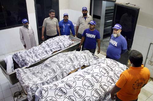 جھنگ میں میاں، بیوی اور بیٹا قتل