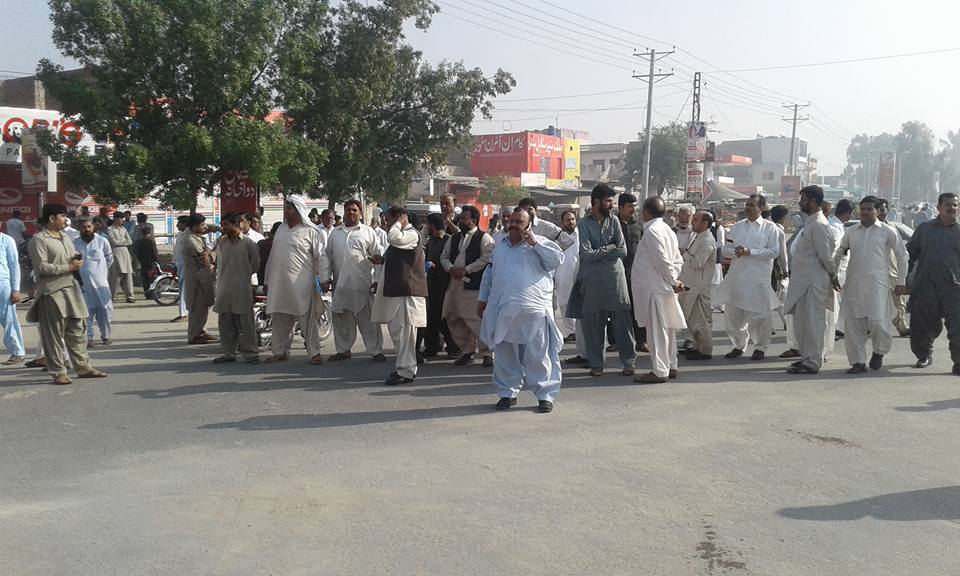 لیہ شہر، ڈکیتی کی دن دیہاڑے واردات پر انجمن تاجران کی ہڑتال