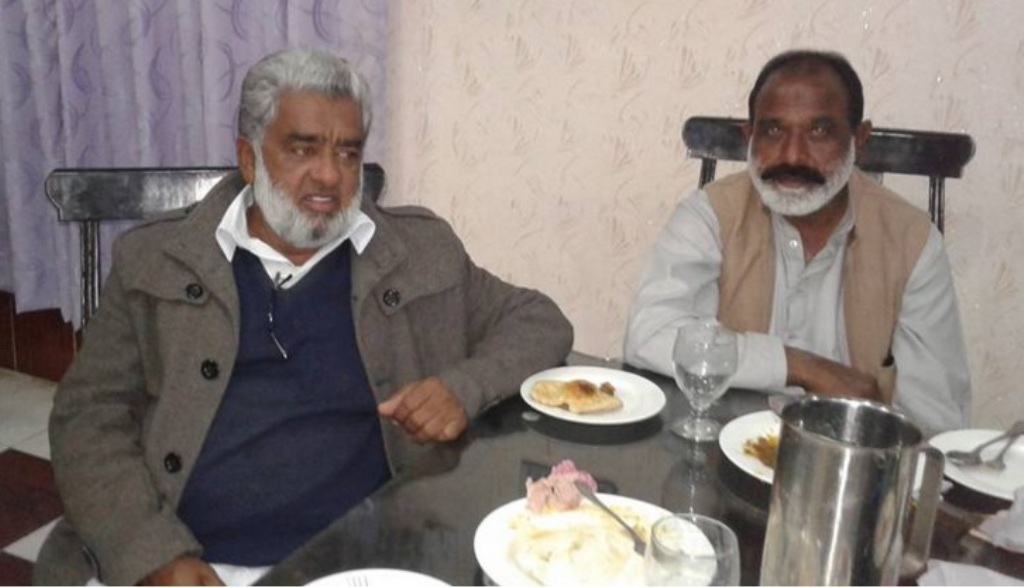 ملک غلام محمد جھاٹلہ کے اعزاز میں حاجی شیخ محمداقبال نے مقامی ہوٹل میں ظہرانہ