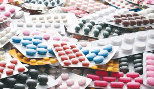پاکستان میں سرکاری اسپتالوں کی ادویات کی کھلے عام فروخت