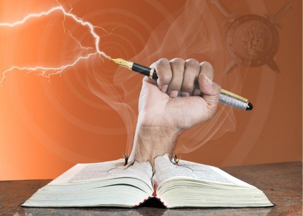 قلم تیز چلتا ہے تلوار سے