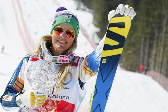 فرانس، فری سٹائل سکیئنگ ورلڈ کپ، خواتین میں سویڈن، مردوں میں کینیڈین کھلاڑیوں کی کامیابی