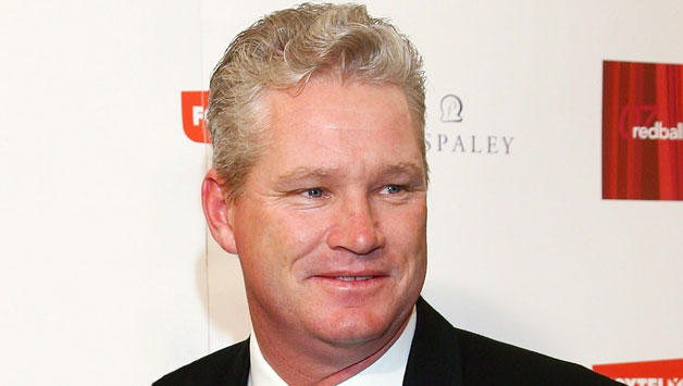 ڈین جونز دبئی سے واپس لاہور پہنچ گئے