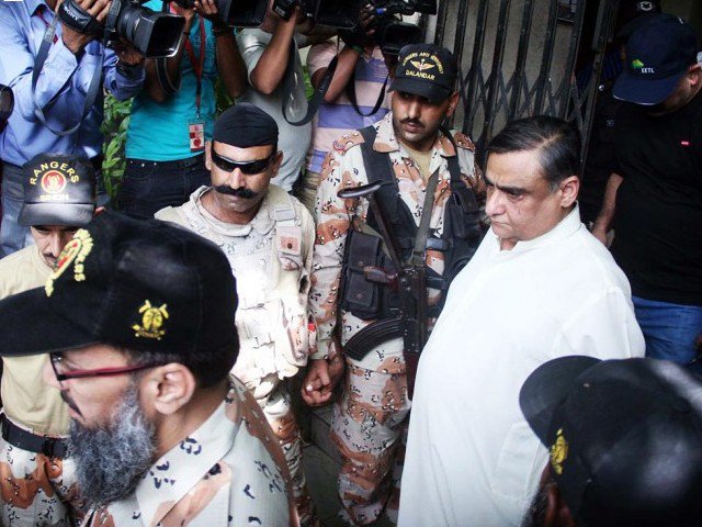 اب جنگ دور تک جائے گی