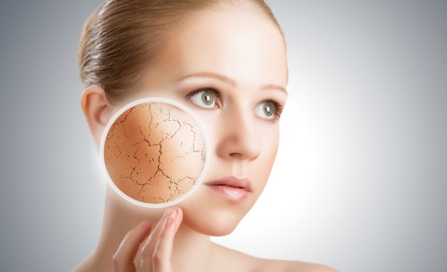 7 ایسی عادتیں جو آپ کی جلد کو متاثر کرتی ہیں