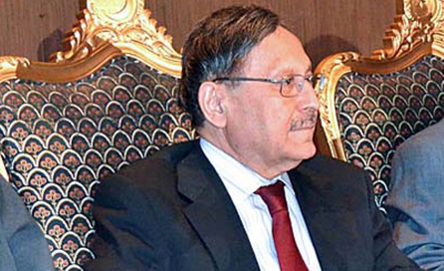 پیپلز پارٹی کے رہنما فاروق ایچ نائیک دبئی روانہ