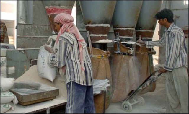 سندھ کی گندم اور آٹے پر پابندی؛ فلور ملز کا سپریم کورٹ جانے کا اعلان