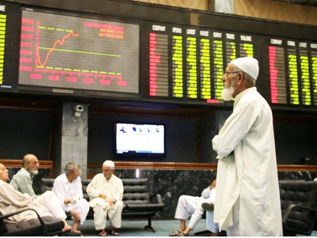 حصص مارکیٹ میں سال کے اختتامی ایام میں اتار چڑھاؤ