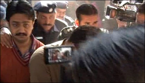 لاہور اجتماعی زیادتی کیس: طالبہ اور مرکزی ملزم کا بیان ریکارڈ نہ ہو سکا