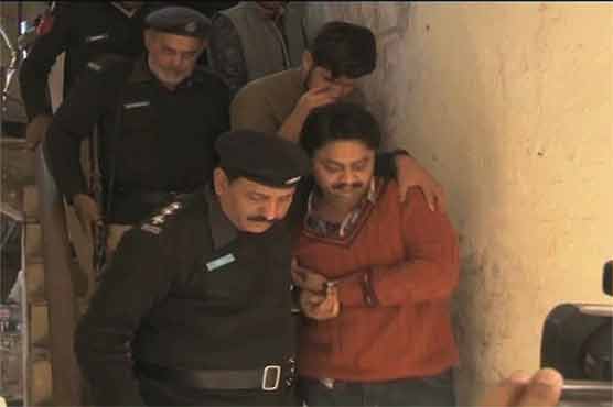 طالبہ زیادتی کیس: عدنان ثناء سمیت 8 ملزمان 3 روزہ ریمانڈ پر پولیس کے حوالے