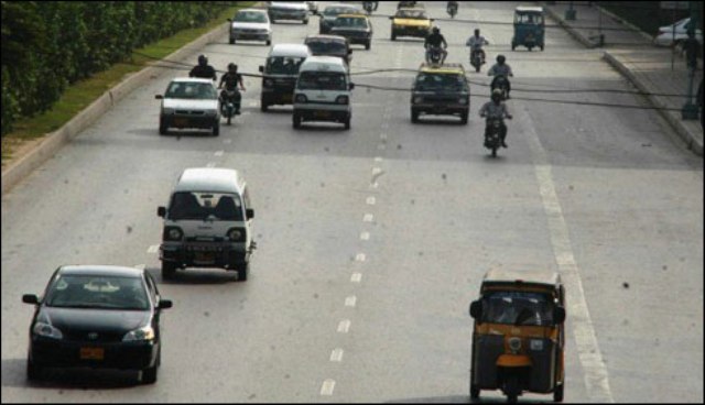 کراچی: ڈرگ روڈ میں سڑک ٹریفک کیلئے کھول دی گئی