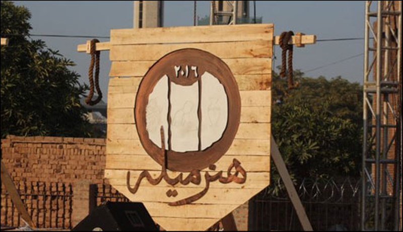 پشاور: 3 روزہ ہنر میلہ ختم، آخری روز شاندار آتش بازی کا مظاہرہ