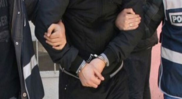 داعش کو اسلحہ فراہمی کی خبر ترکی میں دو صحافیوں کو عمر قید