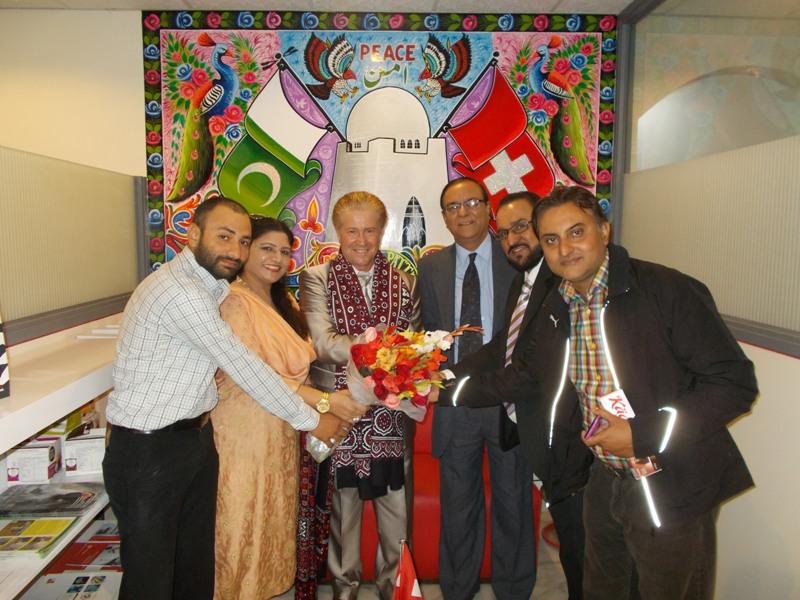 کراچی سے زیادہ امریکہ میں لوگ مارے جاتے ہیں،ایمل ولس کی کلف پاکستان کے وفد سے گفتگو