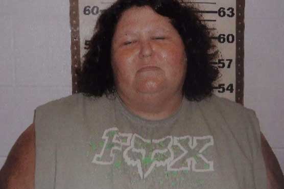 بیٹی کے ریپ میں ملوث ماں کو عمر قید کی سزا