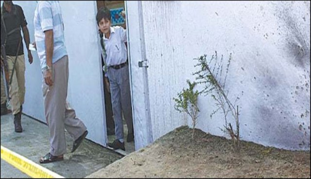 کراچی:شکایت پراسکول سے دیگر بچوں کو نکال دیا گیا