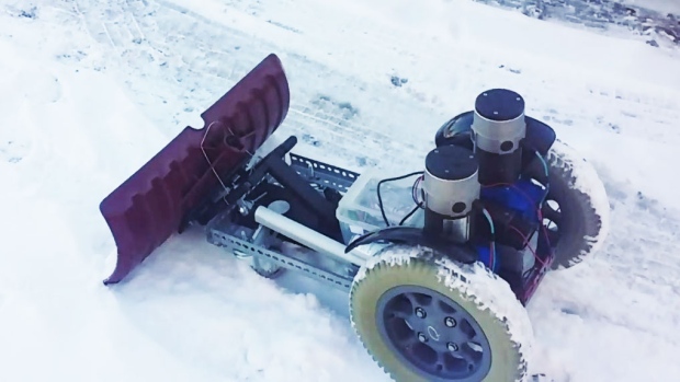 جاپان: برف ہٹانے کا کام بھی روبوٹ کریں گے