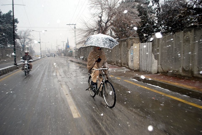 گلگت بلتستان کے اضلاع، مالاکنڈ  ڈویژن اور مظفر آباد میں برفباری