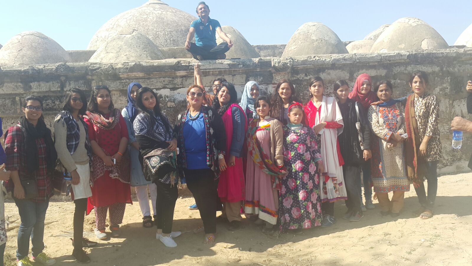 پاکستان کونسل آف میڈیا وومن کے زیراہتمام تھرپارکر کا تین روزہ دورہ کی تصویری جھلکیاں