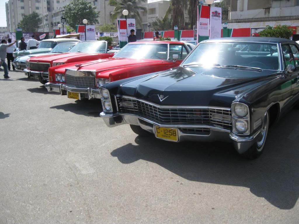 پاکستان میں گزشتہ سال 41 ہزار پرانی گاڑیاں برآمد؛ آٹو سیکٹر کے تحفظات ڈیلرز نے مسترد کر دیے