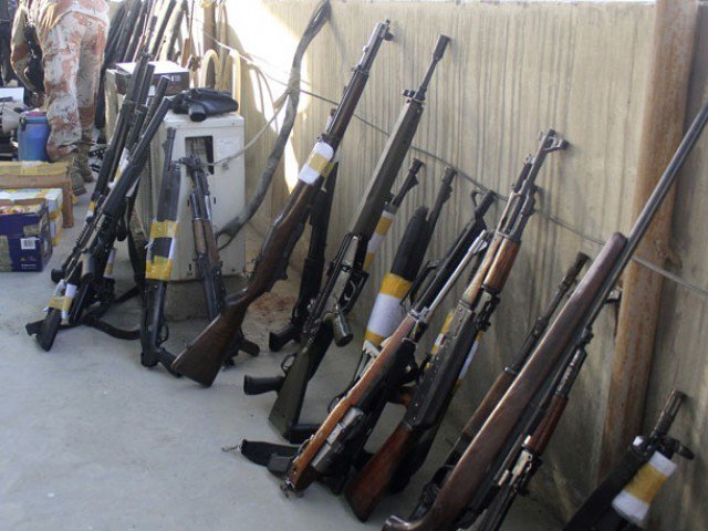 بلوچستان: دہشتگردی کا منصوبہ ناکام، بھاری تعداد میں اسلحہ و بارود برآمد