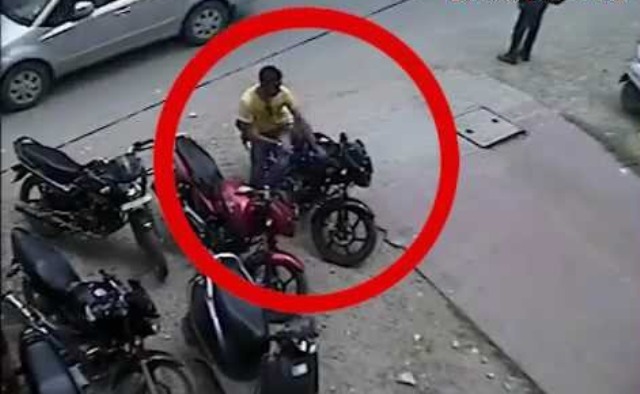 موٹر سائیکل چوری کرنے پر ایک شخص کے خلاف مقدمہ درج