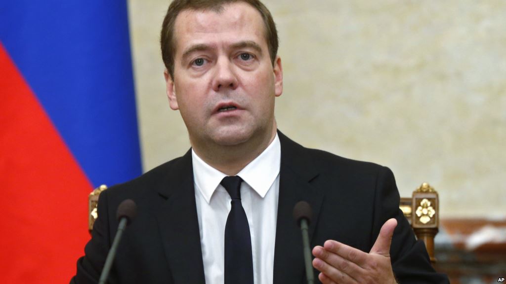 شام میں زمینی کارروائی سے طویل جنگ شروع ہو جائے گی: روسی وزیر اعظم