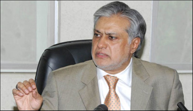 اسحاق ڈار آئی ایم ایف سے مذاکرات کیلئے دبئی روانہ