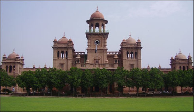 خیبر پختونخوا میں 9 سرکاری جامعات وائس چانسلروں سے محروم