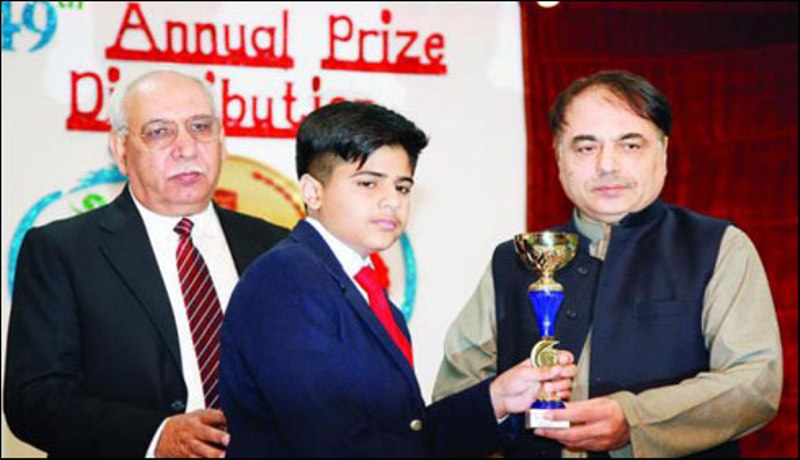 اساتذہ،طلبہ کی تعلیم پر بھرپور توجہ دیں ، منظور الحق