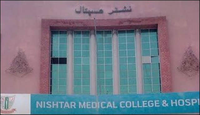 ملتان: غربت سے پریشان شخص نے 4 بچوں کو زہردے کر خودکشی کرلی