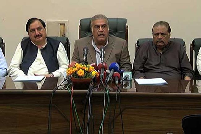 جوائنٹ ایکشن کمیٹی نے چوہدری نثار یا شہباز شریف سے مذاکرات کی شرط رکھ دی
