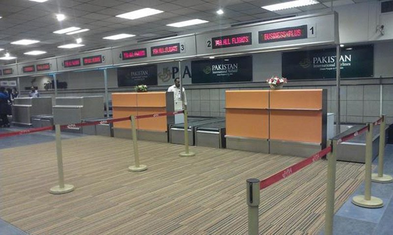 پی آئی اے کا فلائٹ آپریشن تیسرے روز بھی بند، 100 سے زائد پروازیں منسوخ
