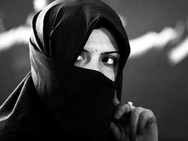 امریکا میں اپنی کمسن بچی سے زیادتی کیلیے اشتہار دینے والی ماں کو 26 سال قید کی سزا