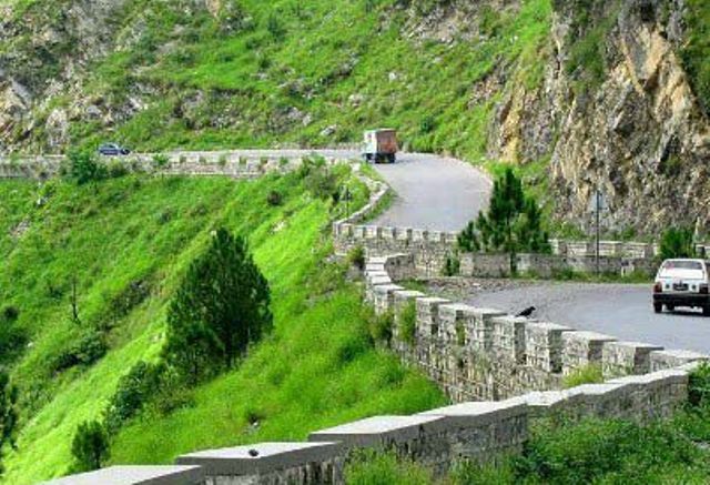 منڈیاں کمپلیکس دو سوار۔۔۔ سننا۔۔ ۔ہمارا شوق یا مجبوری