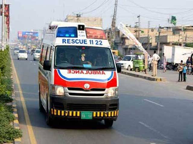 راولپنڈی میں کرین بجلی کے تاروں سے ٹکرا گئی، 3 مزدور جاں بحق