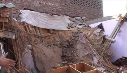 چارسدہ: مکان کی چھت گرنے سے 3 سالہ بچی جاں بحق
