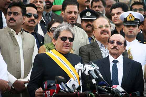 گزشتہ سال کی نسبت صوبے میں امن وامان کی صورتحال بہتر ہے: گورنر سندھ