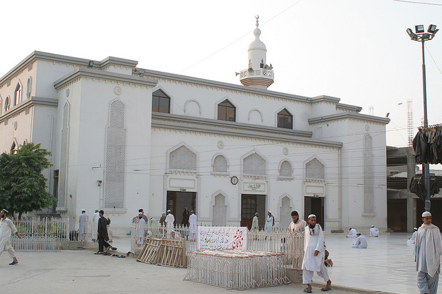 ملک اسلام کے نام پر بنا ہے اس کو سیکولر بنانے کی کوششیں کبھی کامیاب نہیں ہوں گی: علماء کرام  گفتگو