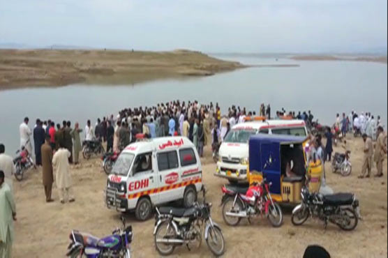 منگلا ڈیم میں کشتی الٹنے سے دو افراد جاں بحق