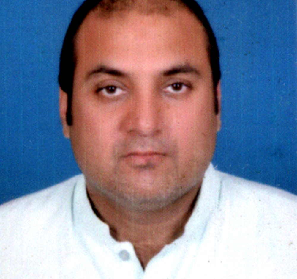 انٹرا پارٹی انتخابات کا اقدام پی ٹی آئی کی تمام سیاسی جماعتوں پر برتری ہے۔ محمد اکبر خان تنولی