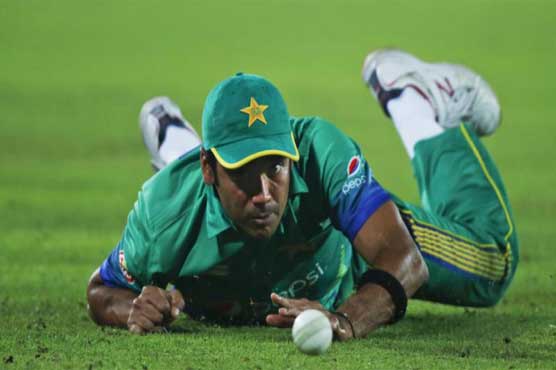 فاسٹ بولر محمد سمیع پاؤں پر گیند لگنے سے زخمی