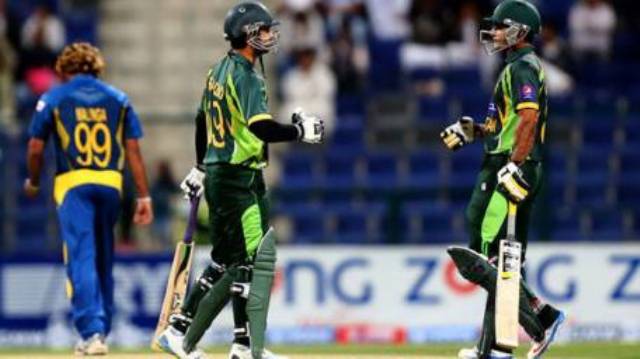 پاکستان کا سری لنکا کیخلاف وارم اپ میچ میں ٹاس جیت کر بیٹنگ کا فیصلہ