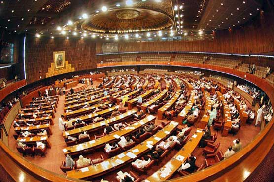 پی آئی اے کی نجکاری کا معاملہ، پارلیمنٹ کا مشترکہ اجلاس پیر کو بلانے کا فیصلہ