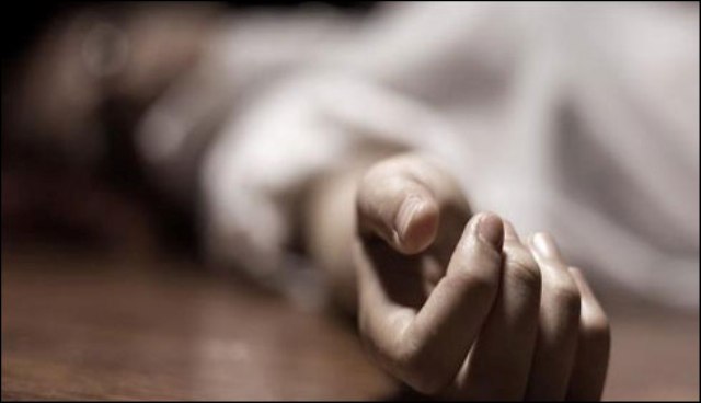 پولیس کانسٹیبل نے فائرنگ کر کے بیوی کو قتل کر دیا